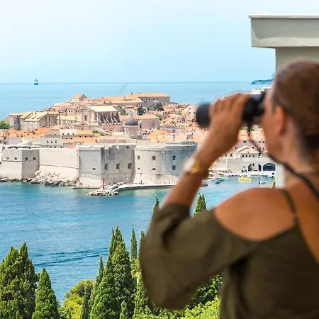 Luxury Violet Sea View Apartment