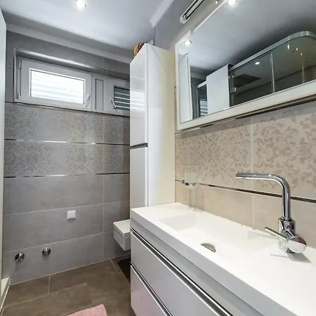 Apartment Luxury Violet Sea View